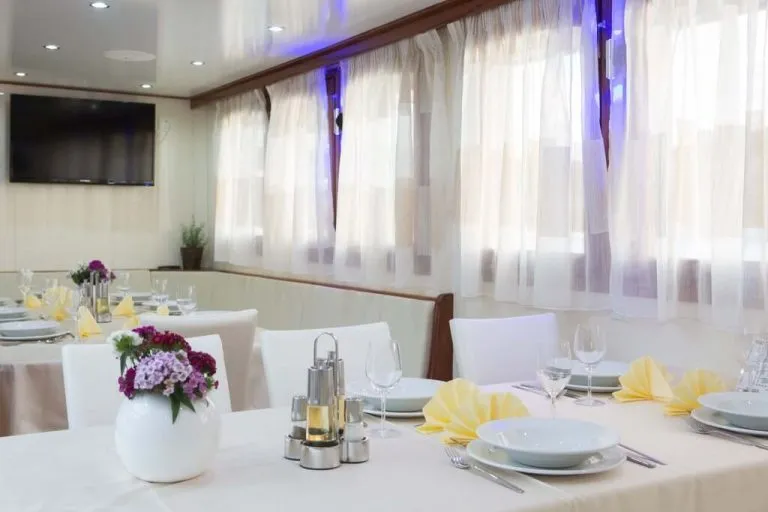 Ms splendid restaurant sunny deck platform etc