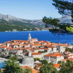 Blick auf die Stadt Korcula, Insel Korcula, Dalmatien, Kroatien